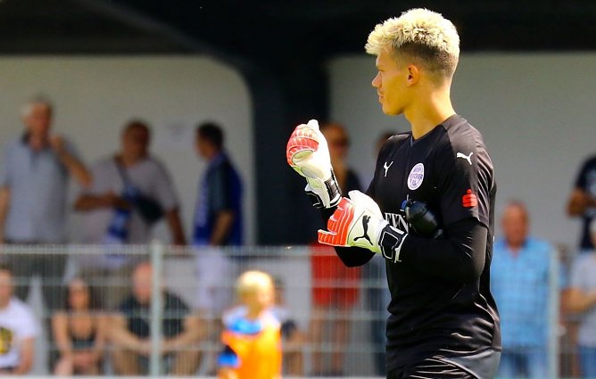 Die Nummer 1 im Wacker-Tor: Kevin Rauhut (Foto: Bernd Peter)