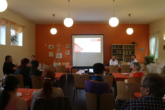 Wie weiter in der Unterstadt? Die Linke lud gestern zum B&uuml;rgerdialog (Foto: Angelo Glashagel)