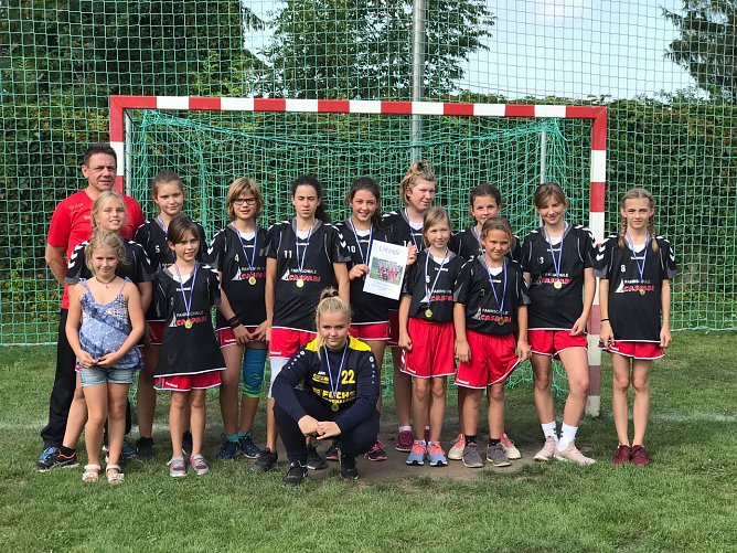 Die Handballhexen weiter auf Erfolgskurs (Foto: Claudia Mok)