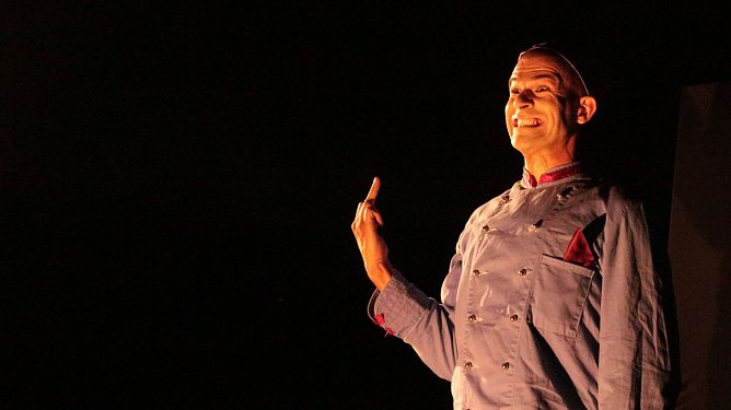 Mit Elias Elastisch beendet das Zappelini Zelt die Sommerpause (Foto: Angelo Glashagel)