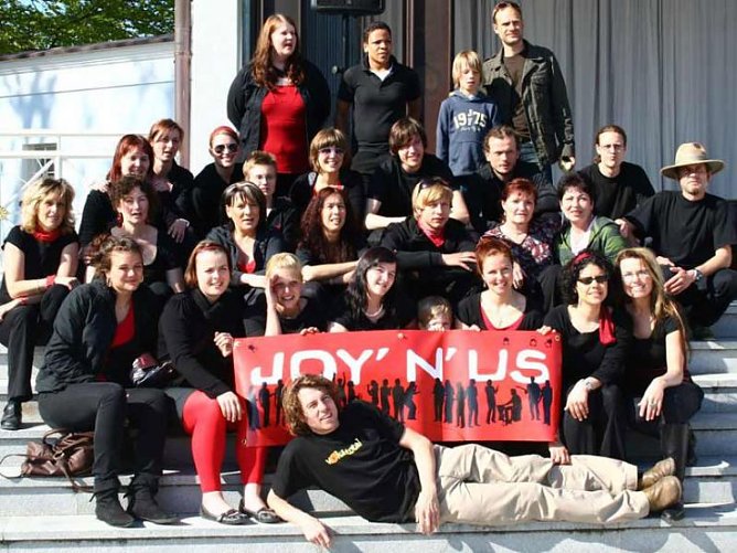 JOY`N`US im Kuhstall (Foto: Kunsthof Friedrichsrode) JOY`N`US im Kuhstall (Foto: Kunsthof Friedrichsrode)