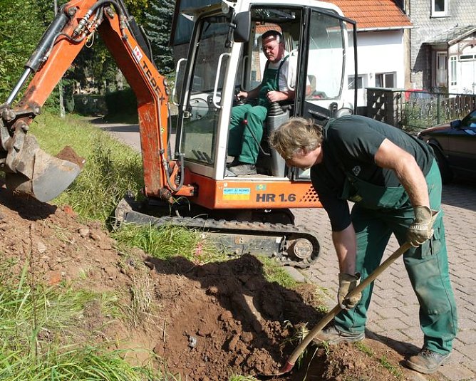 In die Erde mit dem Strom (Foto: nnz)