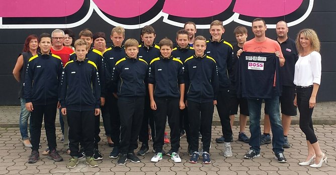Neue Trainingsanz&uuml;ge f&uuml;r G&ouml;rsbacher Nachwuchskicker (Foto: privat)