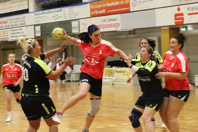 NSV Handball Damen: zu viele klare Torchancen unkonzentriert vergeben (Foto: Uwe Tittel) NSV Handball Damen: zu viele klare Torchancen unkonzentriert vergeben (Foto: Uwe Tittel)