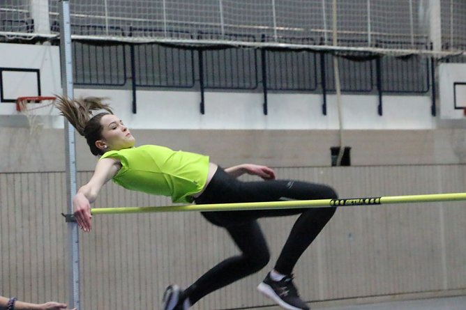 Kreismeisterschaft im Hochsprung (Foto: Uwe Tittel)