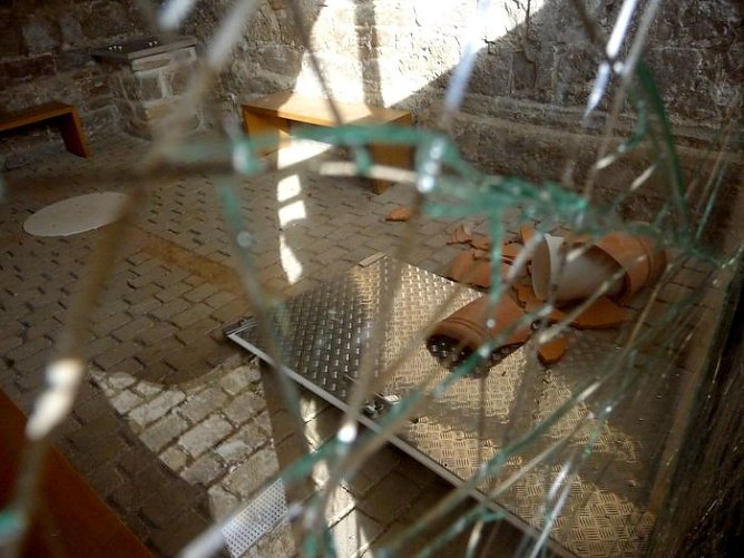 Zerstört (Foto: nnz) Zerstört (Foto: nnz)