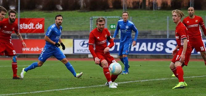 Bislang ein munteres Spiel (Foto: Bernd Peter)