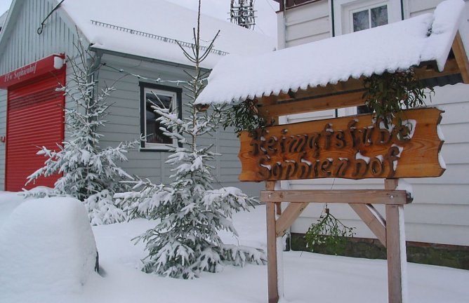 Wintergr&uuml;&szlig;e aus Sophienhof (Foto: W. J&ouml;rgens)