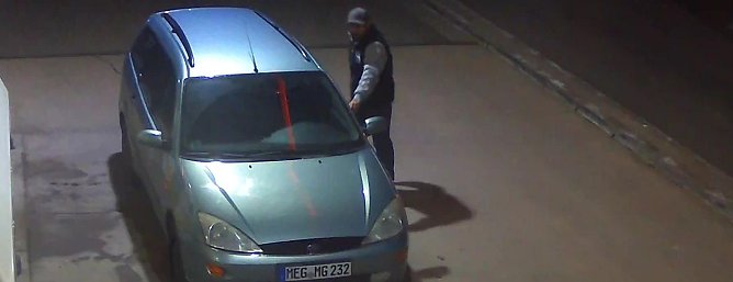 Mutma&szlig;licher Tankbetr&uuml;ger gesucht (Foto: Polizei)