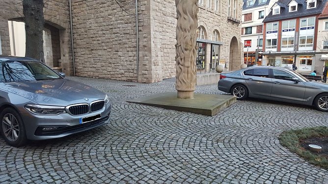 Parken, wo es gef&auml;llt. Ordnungsamt? Fehlanzeige! (Foto: privat)