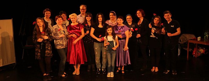 Tanztheater zum Weltfrauentag  (Foto: Angelo Glashagel)