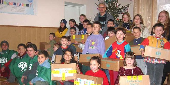 Kinder helfen Kindern (Foto: nnz) Kinder helfen Kindern (Foto: nnz)