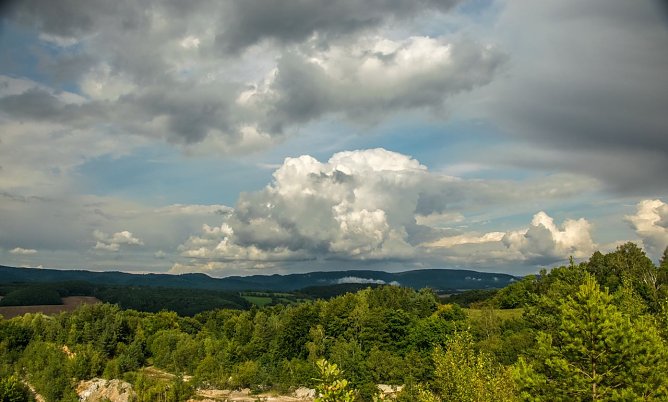 Wetterbild (Foto: Gernot Thelemann)
