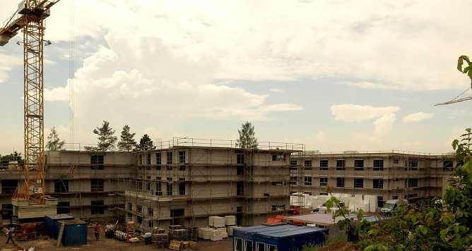 Blick auf das Bauvorhaben am Marienweg (Foto: nnz)