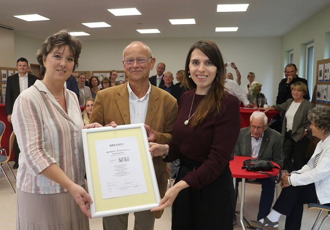 Carmen Witzel, Andreas Weigel und Staatssekret&auml;rin Valentina Kerst  (Foto: Angelo Glashagel)
