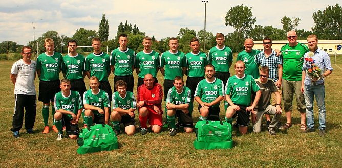 Sporttaschen f&uuml;r die M&auml;nnermannschaften (Foto: SV Kleinfurra)