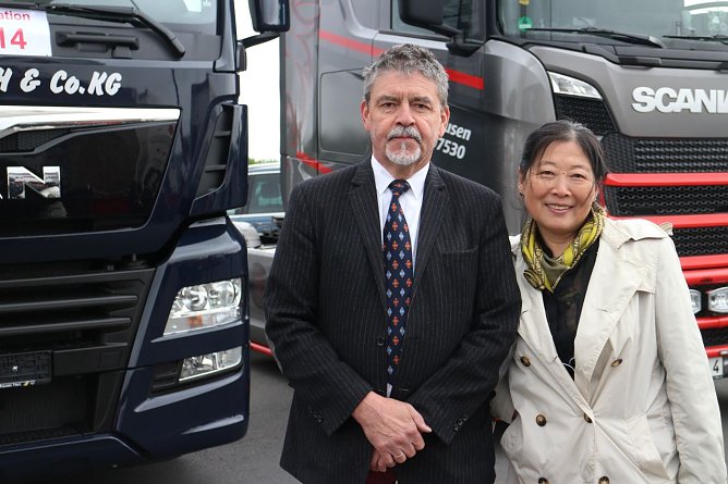 M&ouml;gliche Kooperation mit China: Lutz Herfurth und Wei Qian (Foto: Angelo Glashagel)