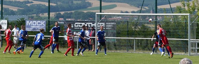 Wacker liegt zur Pause mit 1:0 zur&uuml;ck (Foto: nnz)