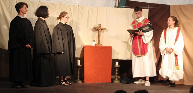 Theaterst&uuml;ck (Foto: R. Neitzke)