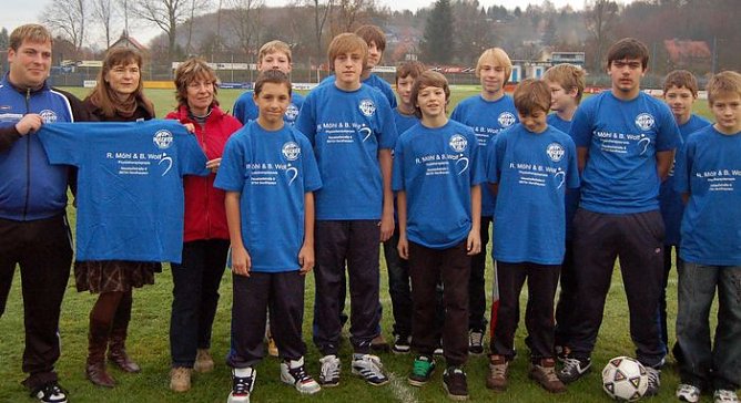 &Uuml;bergeben (Foto: Wacker Nordhausen)