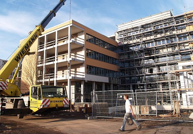 Neubau nimmt Gestalt an (Foto: shk)