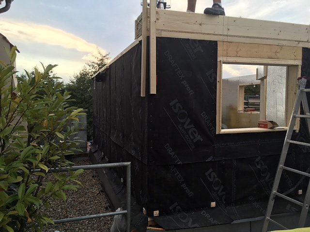 Bauarbeiten an der Blockhaussauna (Foto: Badehaus Nordhausen)