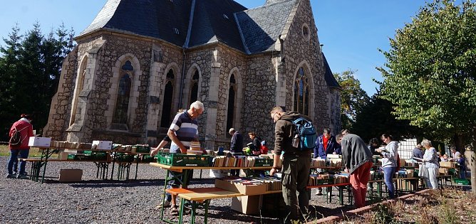 B&uuml;cherflohmarkt (Foto: Sandra Witzel)