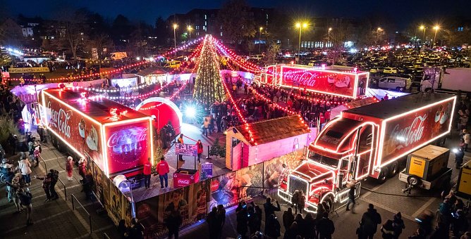 Coca-Cola Truck kommt am 1. Advent auf den Theaterplatz (Foto: fischerAppelt, relations GmbH)