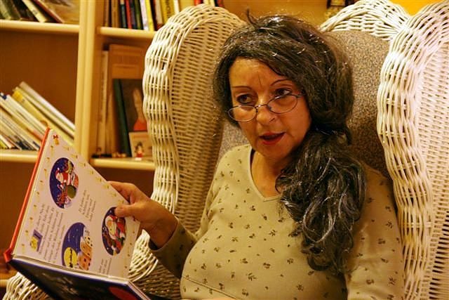 Vorlese-Oma (Foto: M. Daniel) Vorlese-Oma (Foto: M. Daniel)