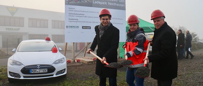 Packen es gemeinsam an:  (Foto: Angelo Glashagel)