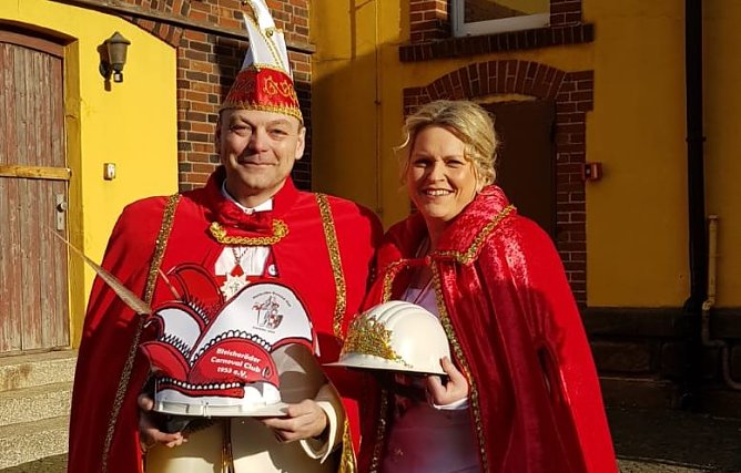 Auch das Prinzenpaar J&ouml;rg der 6. und Antje die 1. ist mit dabei (Foto: C. Wilhelm)