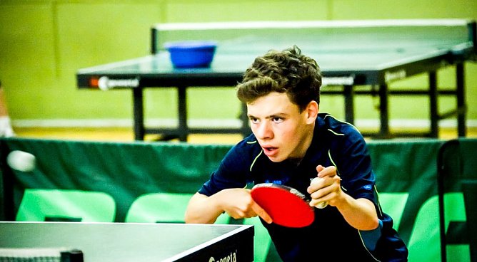 er junge Hydro Nachwuchsspieler Laurenz Fehling brachte seine Mannschaft auf die Siegerstra&szlig;e (Foto: TTV Hydro)