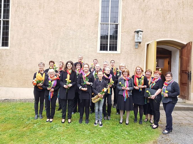 Ilfelder Gospelchor l&auml;dt zum mitsingen (Foto: Christine Heimrich)