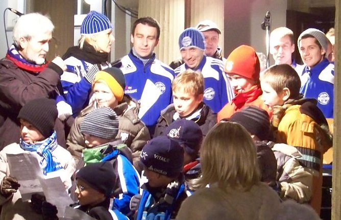 Gemeinsam gesungen (Foto: S. Arm) Gemeinsam gesungen (Foto: S. Arm)