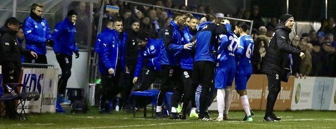 Kammlott wird bejubelt (Foto: Bernd Peter)