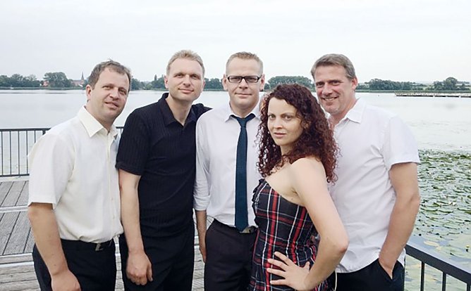 Sollen f&uuml;r die richtige Stimmung sorgen: "Timeless" (Foto: Agentur)