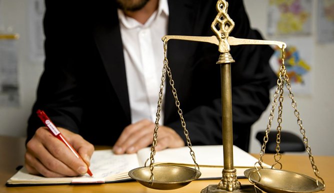 Rechtsberatung nutzen (Foto: IG Bau)