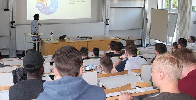 Digitale Innovationen entdecken (Foto: Antonia Pf&ouml;rtner)