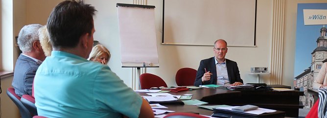 Aus dem Kreisausschuss (Foto: Angelo Glashagel)