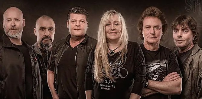 Splitt sorgen f&uuml;r die richtige Stimmung (Foto: Allmie Photography)