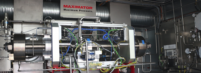 Alles aus einem Guss - die Wasserstofftankstelle der Firma Maximator (Foto: Angelo Glashagel)