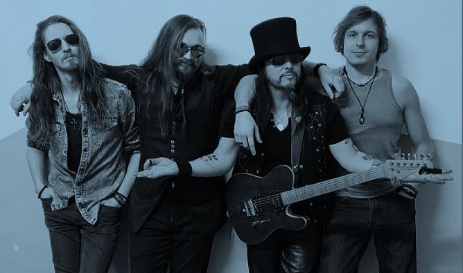 Rock unterm Kaiser (Foto: Fotos bereitgestellt durch Manthey Event GmbH ) Rock unterm Kaiser (Foto: Fotos bereitgestellt durch Manthey Event GmbH )