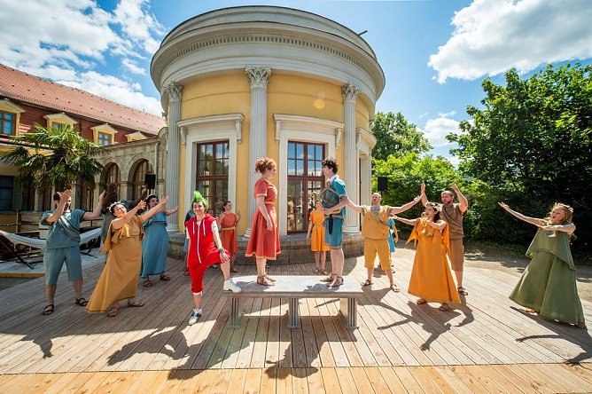 Premiere mit Orpheus und Eurydike (Foto: Marco Kneise)