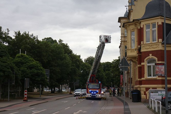Einsatz in der Arnoldstra&szlig;e (Foto: Angelo Glashagel)