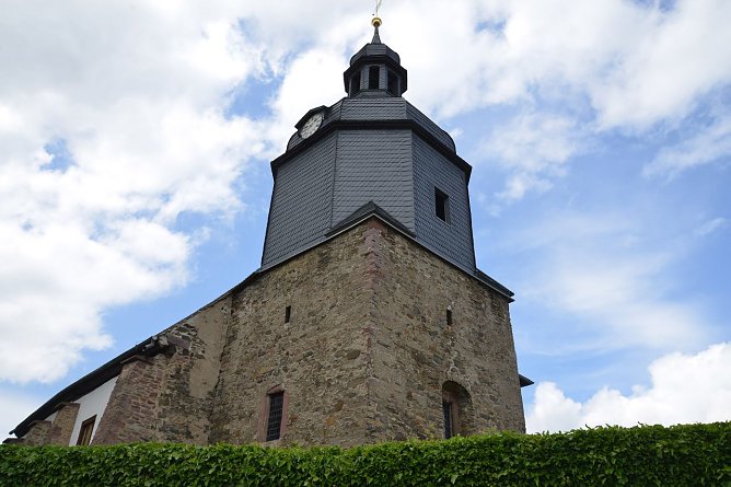 Die Kirche in Rotha ist der Heiligen Juliana geweiht. Den Namen entdeckte J&uuml;rgen Pichl in einer alten Urkunde. (Foto: Heinz Noack)