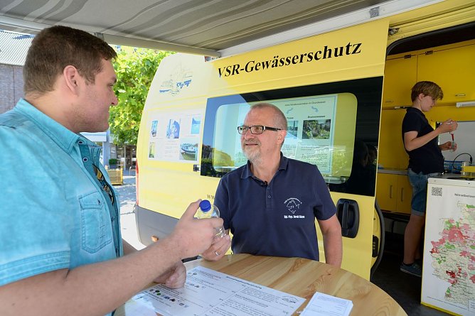Das Labormobil vom VSR-Gew&auml;sserschutz (Foto: VSR-Gew&auml;sserschutz e.V.)