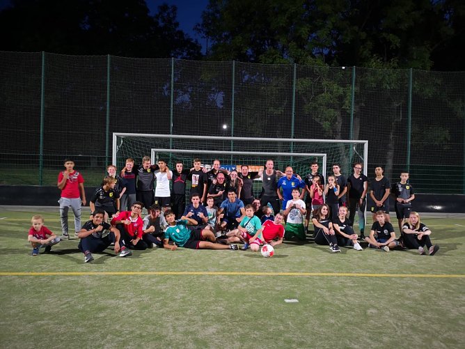 Fliegende F&auml;uste auf der Feuerkuppe - der BSG Altstadt 05 lud zum Trainingslager (Foto: BSG Altstadt 05 Nordhausen)