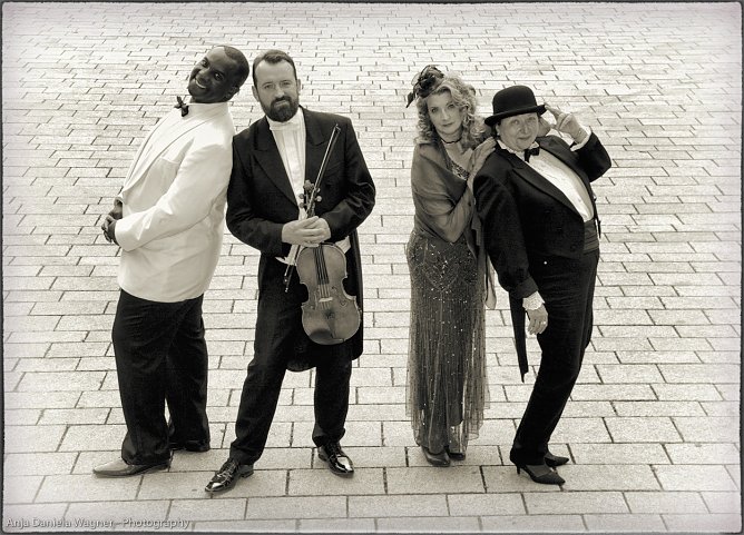 Marvin Scott gibt einmaliges Gastspiel auf der Studiob&uuml;hne der pro vita Akademie (Foto: Anja Daniela Wagner)