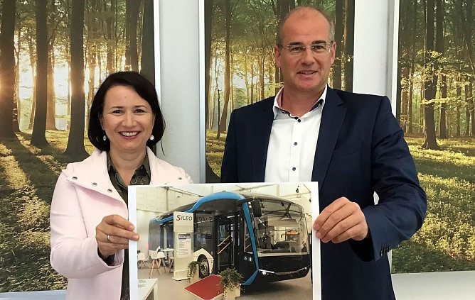 Ministerin Siegesmund, Landrat Jendricke (Foto: A. Rieger)