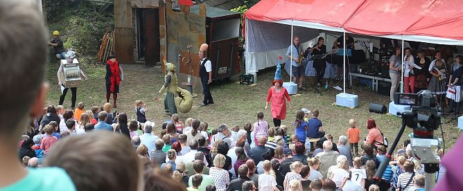 Ritter Rost feierte 2016 auf dem Burgberg Geburtstag (Foto: nnz-Archiv) Ritter Rost feierte 2016 auf dem Burgberg Geburtstag (Foto: nnz-Archiv)